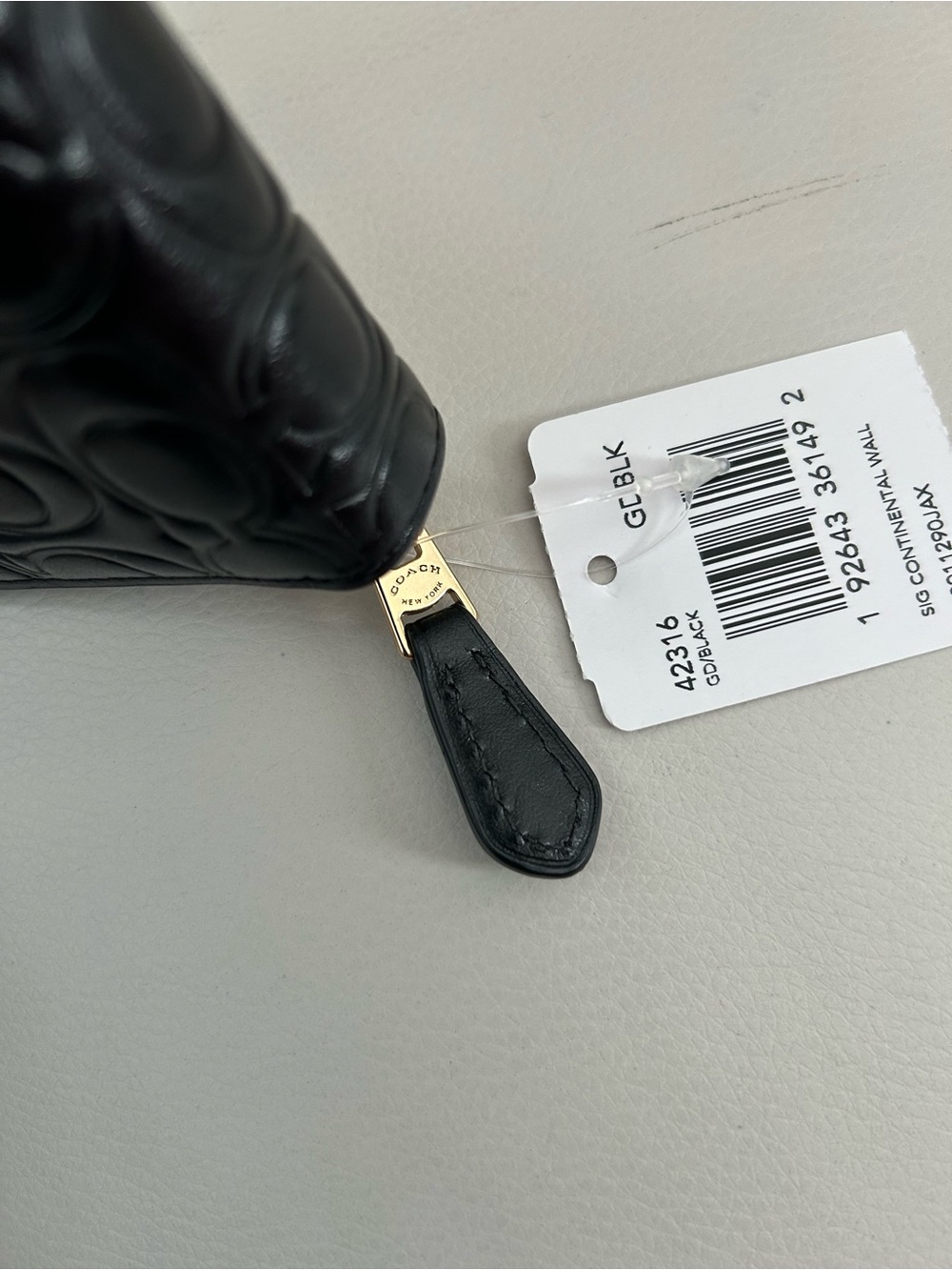 Coach Continental Wallet In Signature Leather - Picture 3 of 10